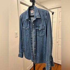 Levi’s Demin Shirt